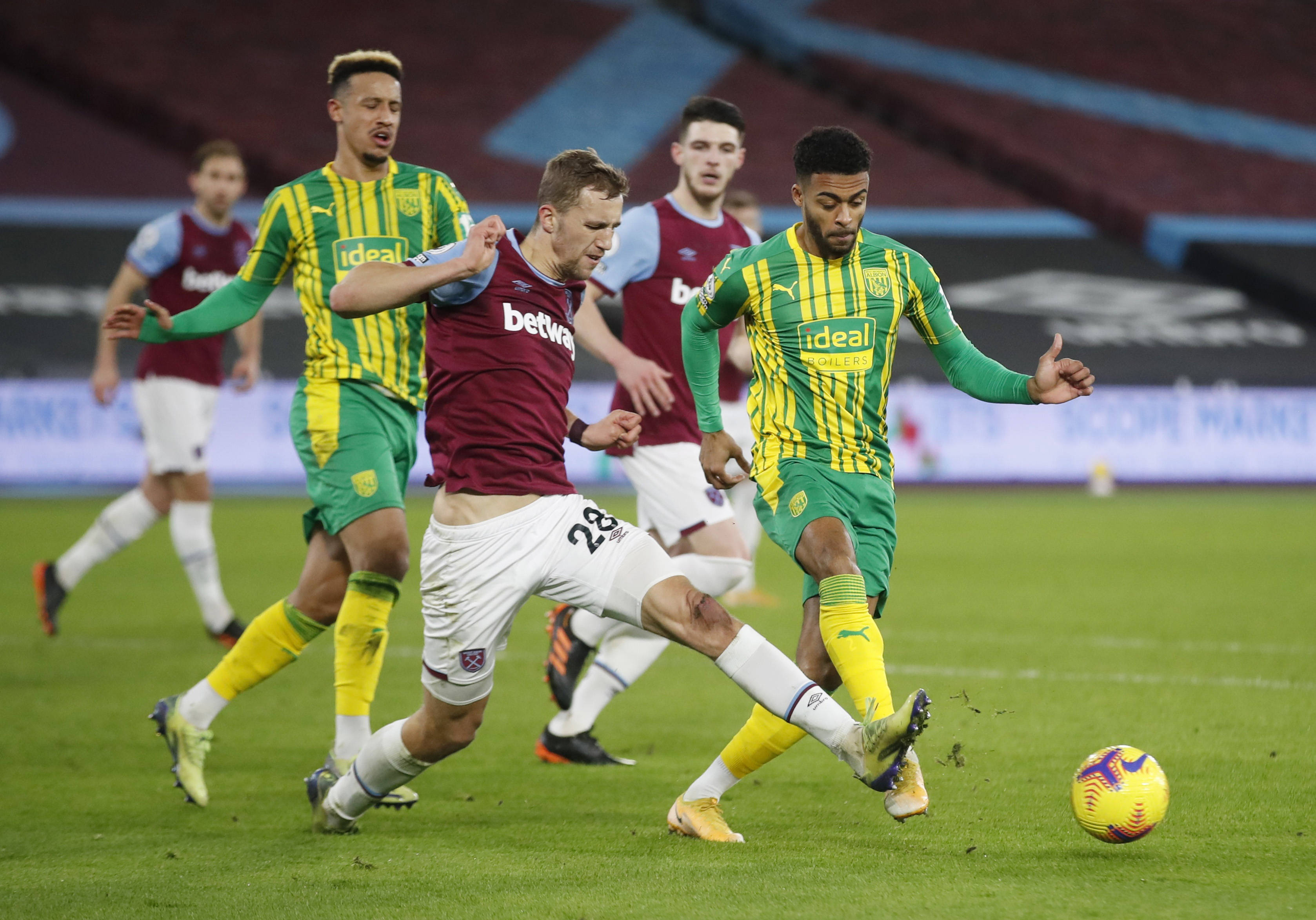 晋级查尔斯 晋级查尔斯