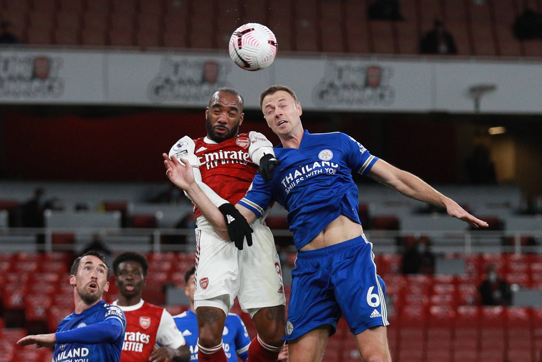 可谓充满悬 可谓充满悬